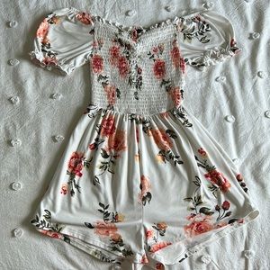 Floral romper in a size S
